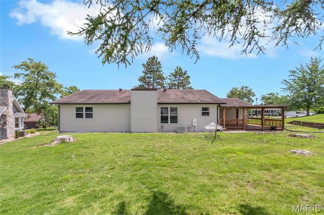 904 Ampere Place, Lake St Louis, MO 63367