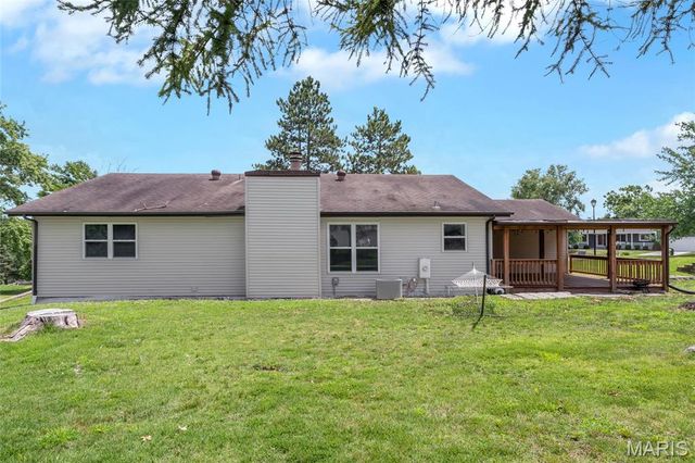904 Ampere Place, Lake St Louis, MO 63367