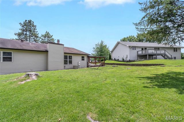 904 Ampere Place, Lake St Louis, MO 63367