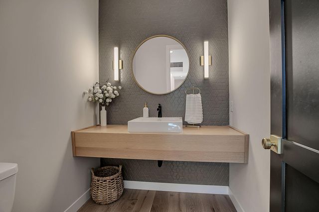 2713 Lehman Court, Sartell, MN 56377