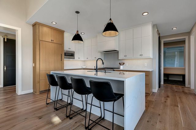 2713 Lehman Court, Sartell, MN 56377