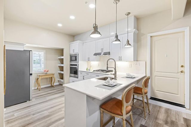 2 Donner Street, San Juan Bautista, CA 95045