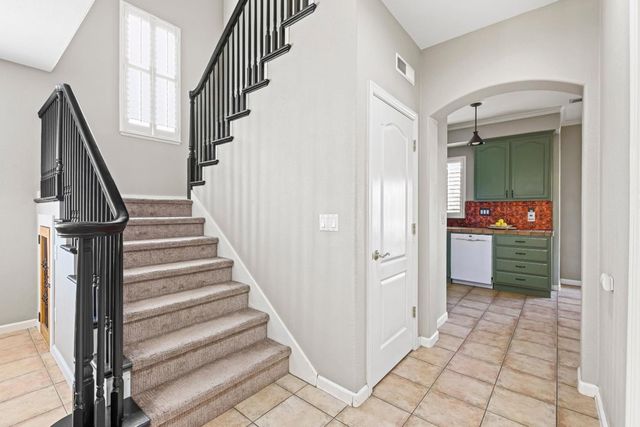 2 Donner Street, San Juan Bautista, CA 95045