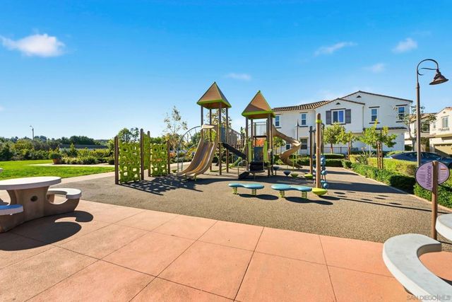 4156 Sitio Cielo, Oceanside, CA 92057