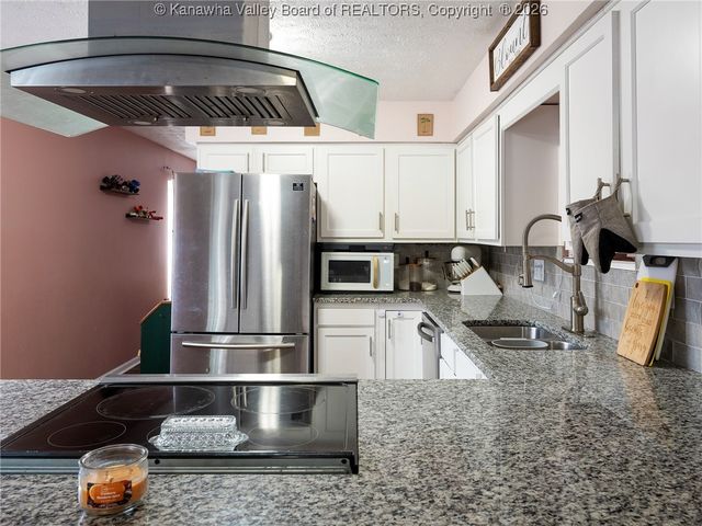 630 Jane Street, Charleston, WV 25302