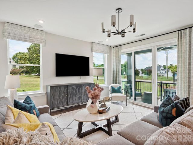 67 Seven Oaks Landing, Belmont, NC 28012