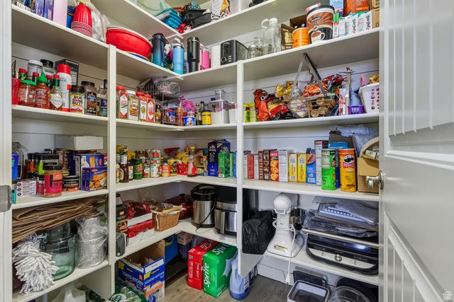 6563 W PEACEMAKER WAY, Herriman, UT 84096