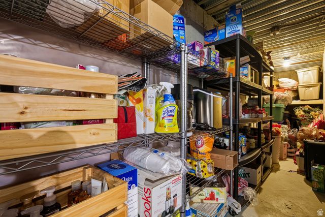 6563 W PEACEMAKER WAY, Herriman, UT 84096