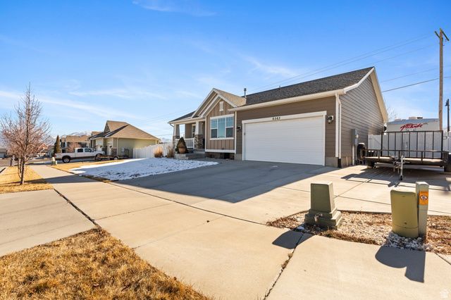 6563 W PEACEMAKER WAY, Herriman, UT 84096