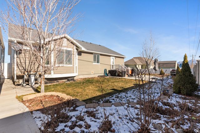 6563 W PEACEMAKER WAY, Herriman, UT 84096