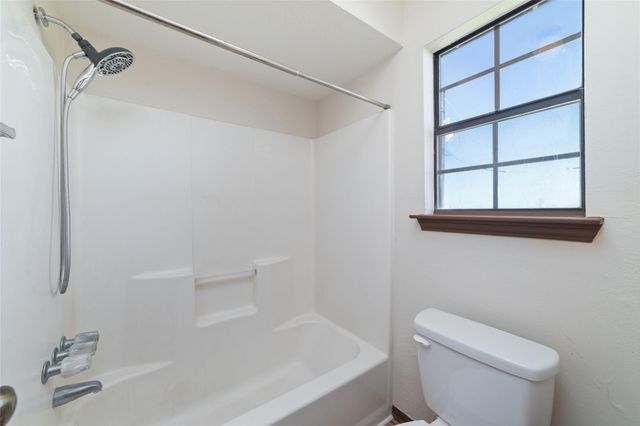 3384 Fm 1458 Road, Sealy, TX 77474