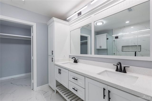 6809 S Oro Lane, Pharr, TX 78577