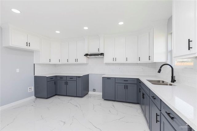 6809 S Oro Lane, Pharr, TX 78577