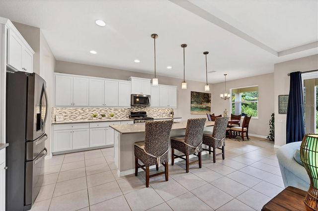 1038 BUTTERCUP GLEN, Bradenton, FL 34212