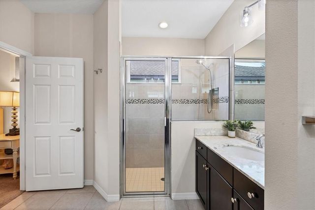 1038 BUTTERCUP GLEN, Bradenton, FL 34212