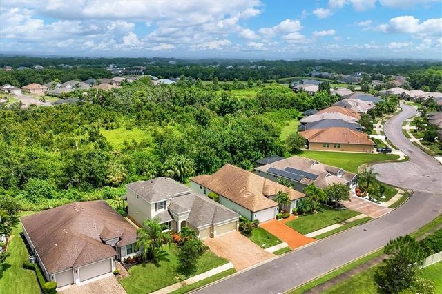 1038 BUTTERCUP GLEN, Bradenton, FL 34212