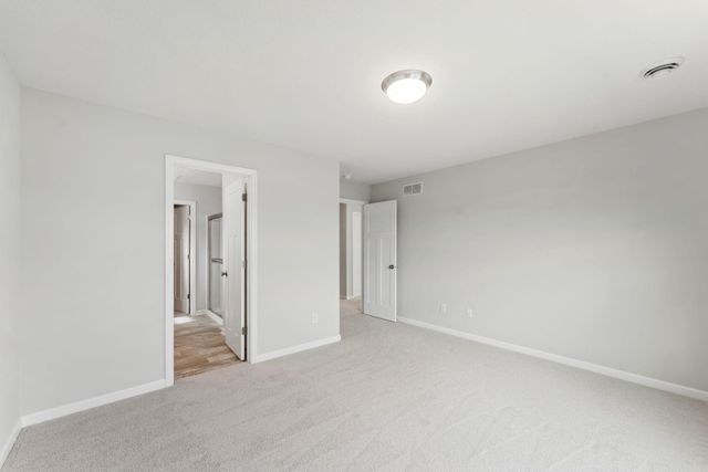 1055 Adamstown Drive, Rosemount, MN 55068