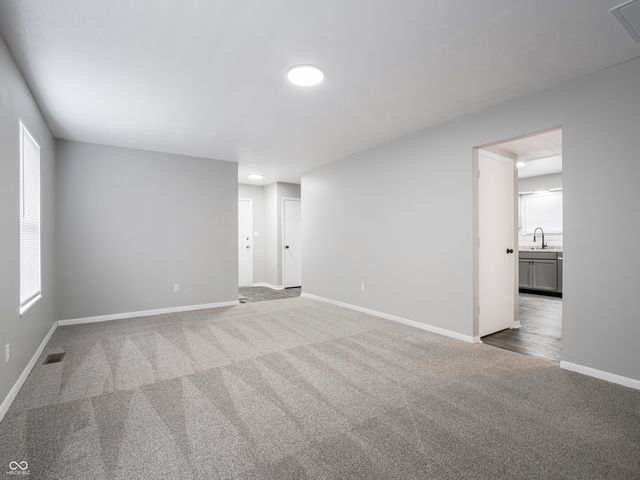 4441 Greenmeadow Circle, Indianapolis, IN 46235