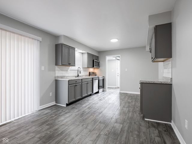 4441 Greenmeadow Circle, Indianapolis, IN 46235