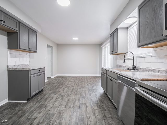 4441 Greenmeadow Circle, Indianapolis, IN 46235