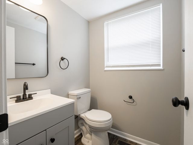 4441 Greenmeadow Circle, Indianapolis, IN 46235