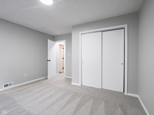 4441 Greenmeadow Circle, Indianapolis, IN 46235