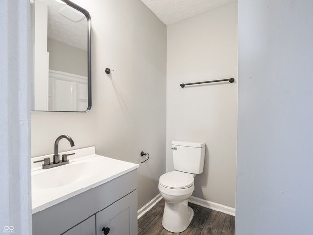 4441 Greenmeadow Circle, Indianapolis, IN 46235