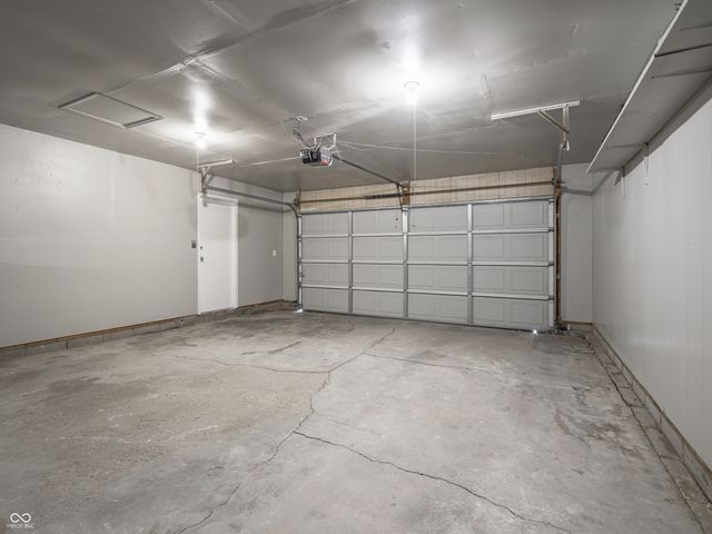 4441 Greenmeadow Circle, Indianapolis, IN 46235