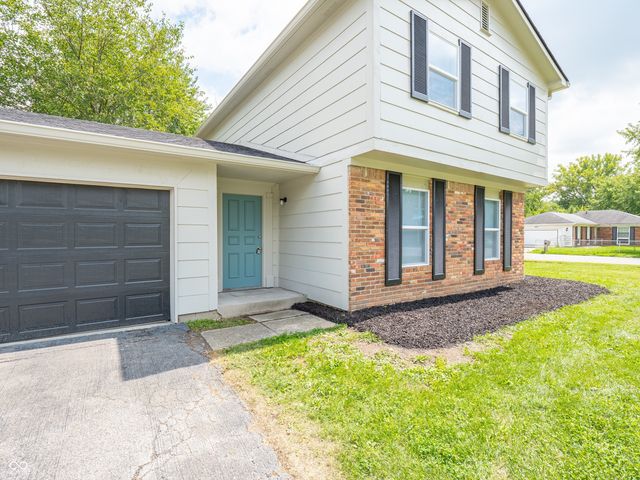 4441 Greenmeadow Circle, Indianapolis, IN 46235