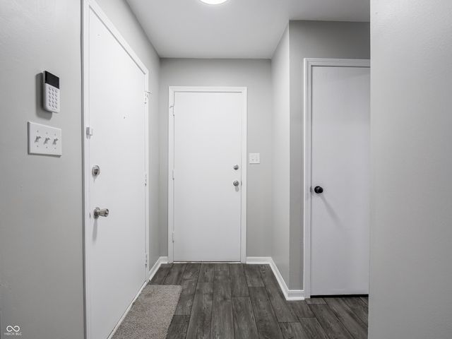 4441 Greenmeadow Circle, Indianapolis, IN 46235