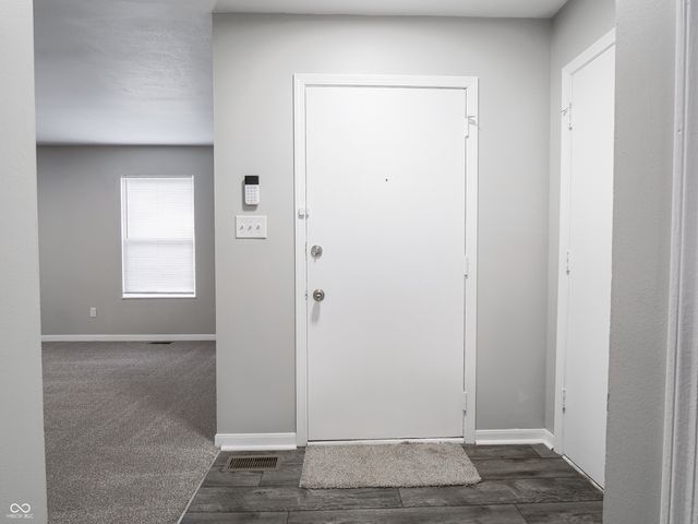 4441 Greenmeadow Circle, Indianapolis, IN 46235