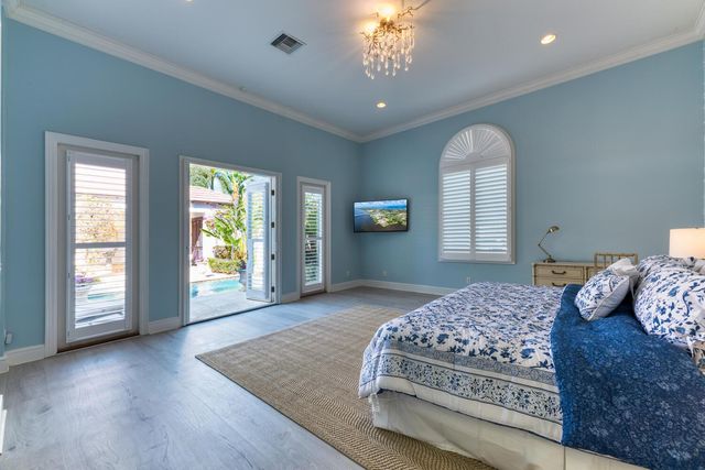 2258 E Ibis Isle Rd Road E, Palm Beach, FL 33480