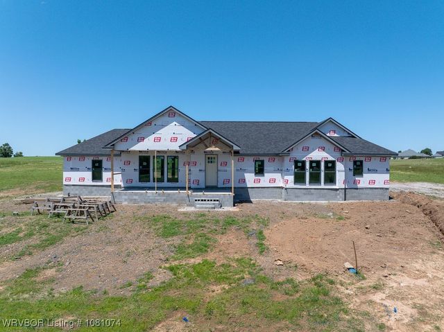 4223 Scott Farm Loop, Van Buren, AR 72956