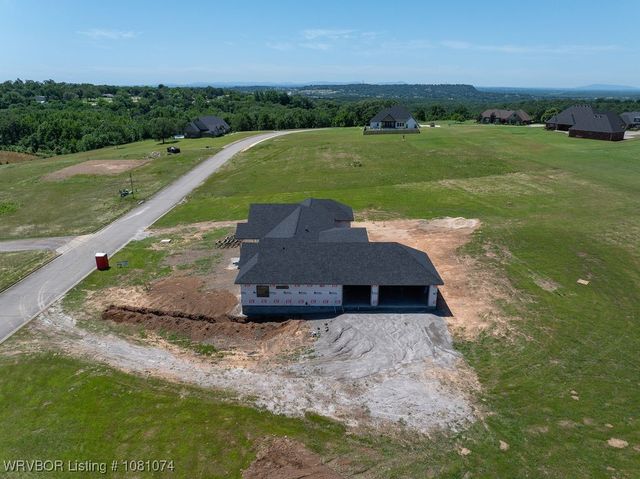 4223 Scott Farm Loop, Van Buren, AR 72956