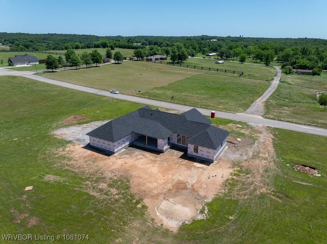 4223 Scott Farm Loop, Van Buren, AR 72956