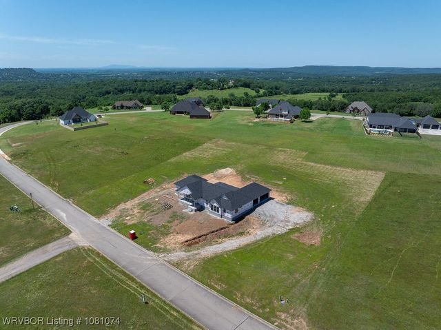 4223 Scott Farm Loop, Van Buren, AR 72956