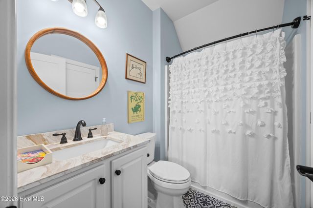5068 Glen Cove Drive SE, Southport, NC 28461