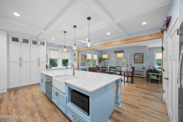 5068 Glen Cove Drive SE, Southport, NC 28461