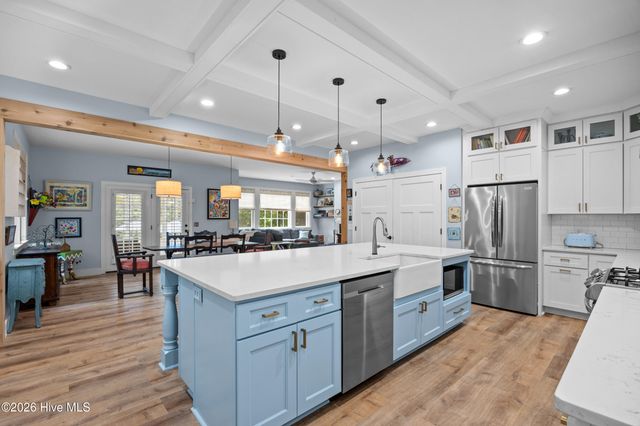 5068 Glen Cove Drive SE, Southport, NC 28461