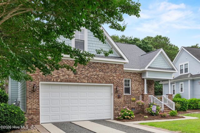 5068 Glen Cove Drive SE, Southport, NC 28461