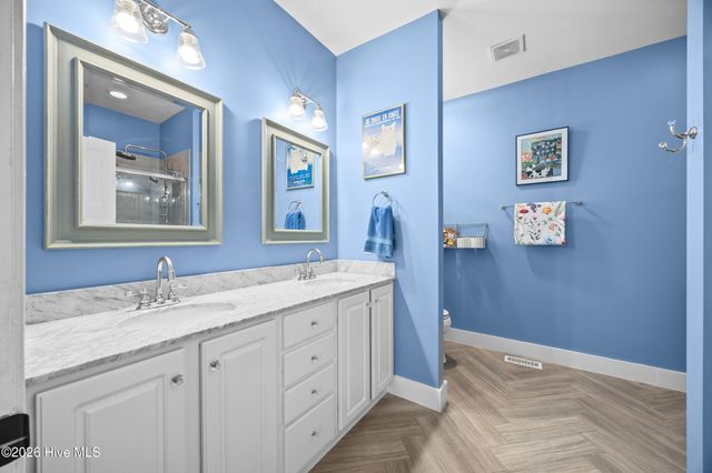 5068 Glen Cove Drive SE, Southport, NC 28461
