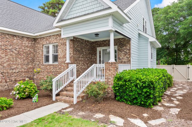 5068 Glen Cove Drive SE, Southport, NC 28461