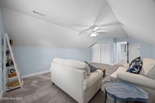 5068 Glen Cove Drive SE, Southport, NC 28461