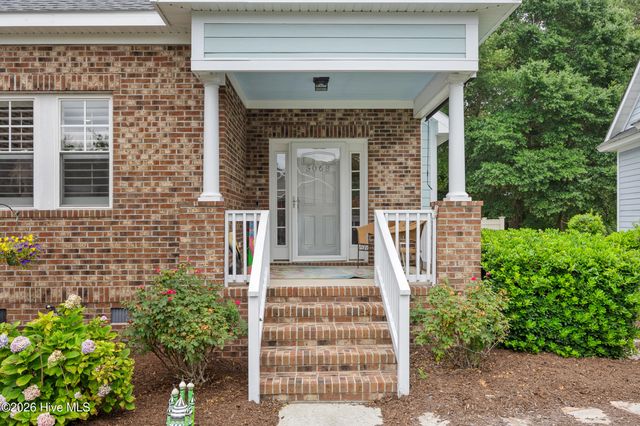 5068 Glen Cove Drive SE, Southport, NC 28461