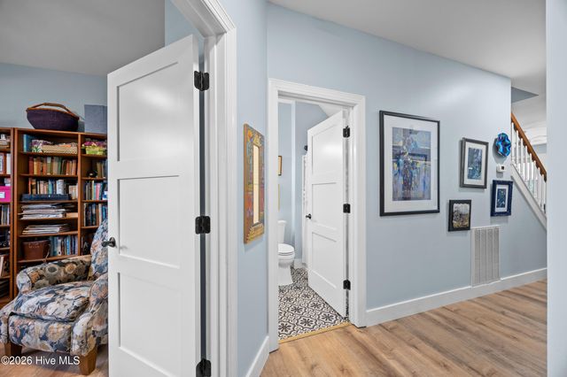 5068 Glen Cove Drive SE, Southport, NC 28461