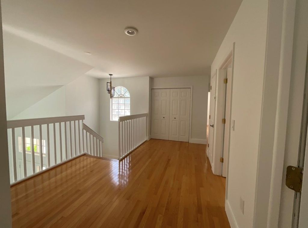 Image 26 of property listing at 6805 NW 75th Pl, Parkland, FL 33067