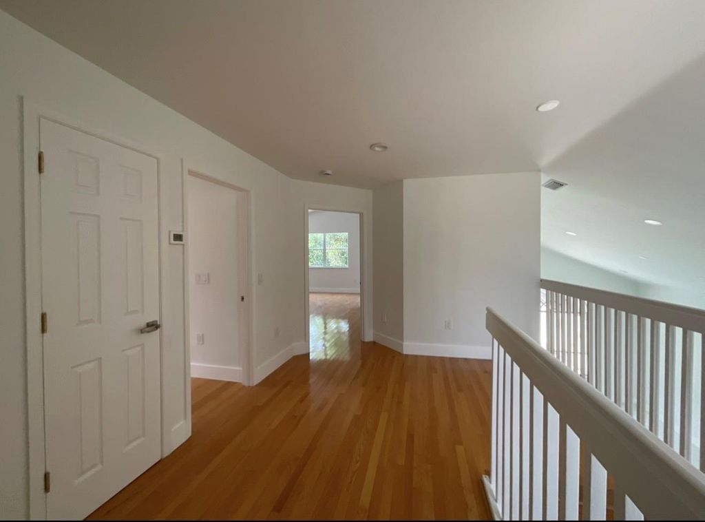 Image 34 of property listing at 6805 NW 75th Pl, Parkland, FL 33067