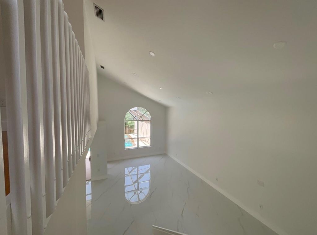 Image 37 of property listing at 6805 NW 75th Pl, Parkland, FL 33067