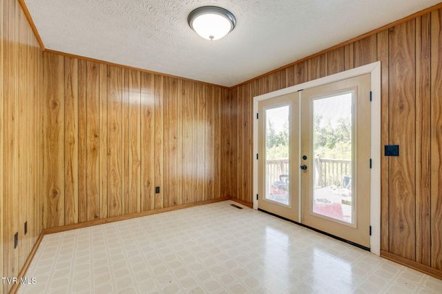 2929 Carrollwood Drive, Kingsport, TN 37660