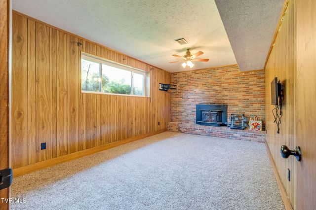 2929 Carrollwood Drive, Kingsport, TN 37660